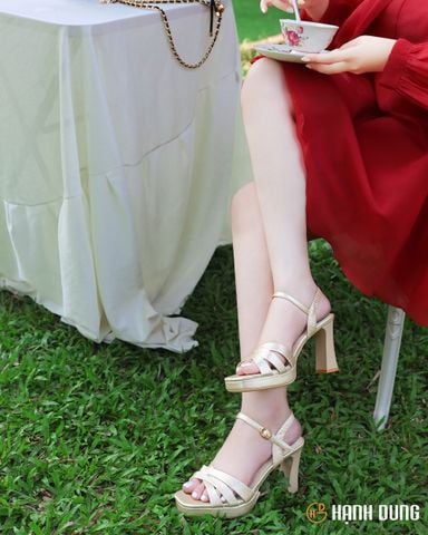 Sandal Cao Gót Hạnh Dung Quai Bản Chéo HD27319BI
