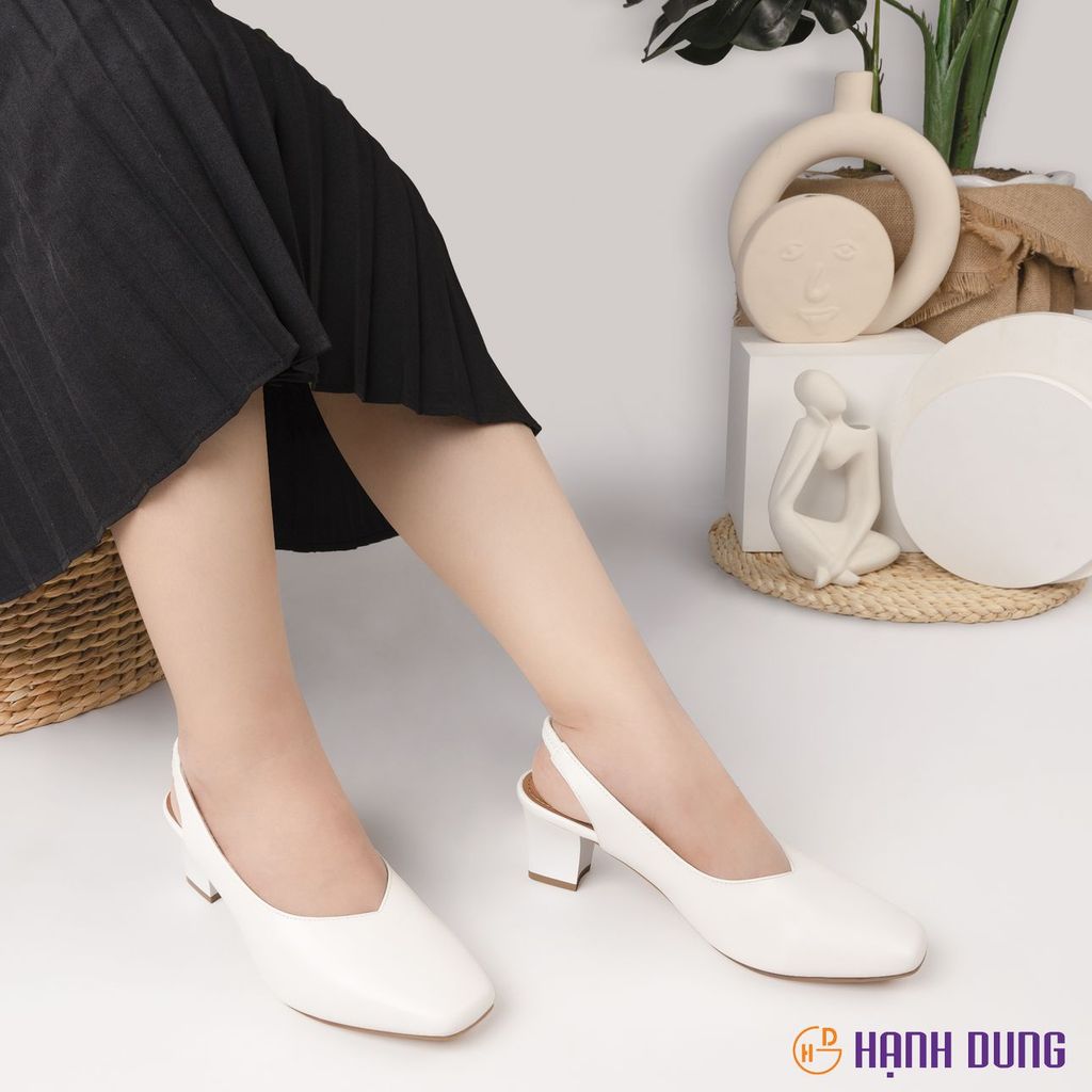 Sandal Cao Gót Hạnh Dung Bít Mũi Vuông HD04760AD