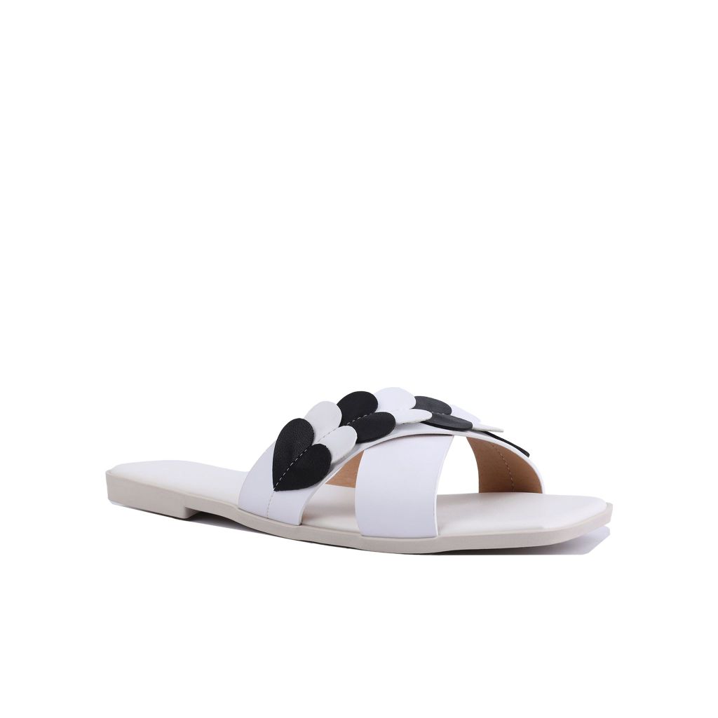 Dép Xẹp Hạnh Dung Quai Chéo Phối Tim HD04782AD