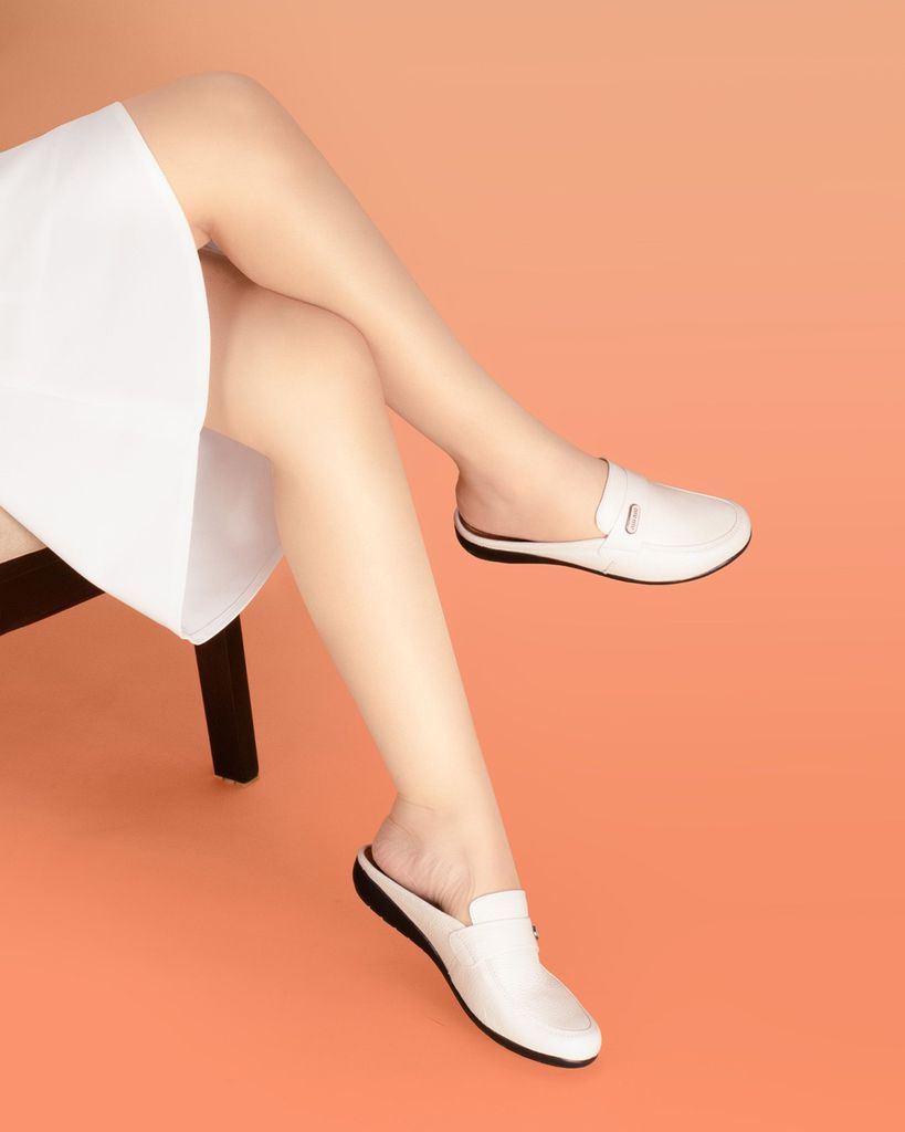 Dép Bít Mũi Hạnh Dung Mũi Tròn Nhẹ Êm HD04954AD