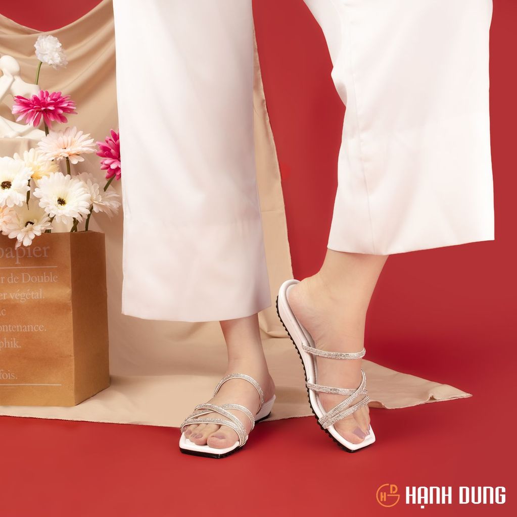 Dép Xẹp Hạnh Dung Dây Mảnh Pha Lê HD2032AH