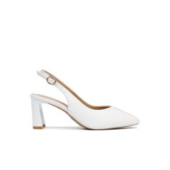 Sandal Cao Gót Hạnh Dung Bít Mũi Đắp Trơn HD27142BI