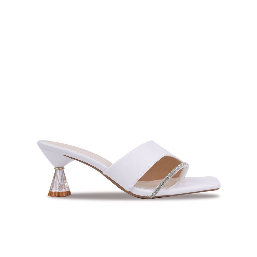 Dép Cao Gót Hạnh Dung Xỏ Ngón Cách Điệu HD27219BI