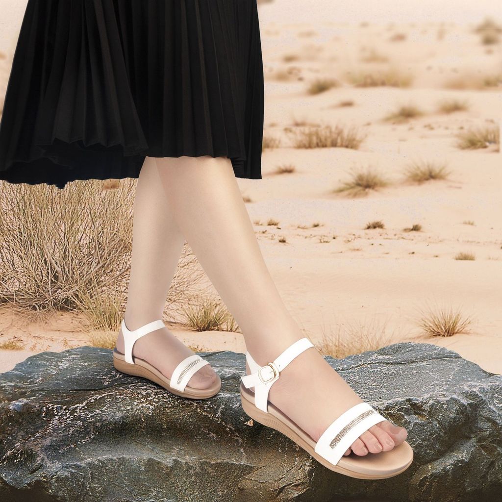 Sandal Đế Xuồng Hạnh Dung Quai Ngang Xoàn HD27243BI
