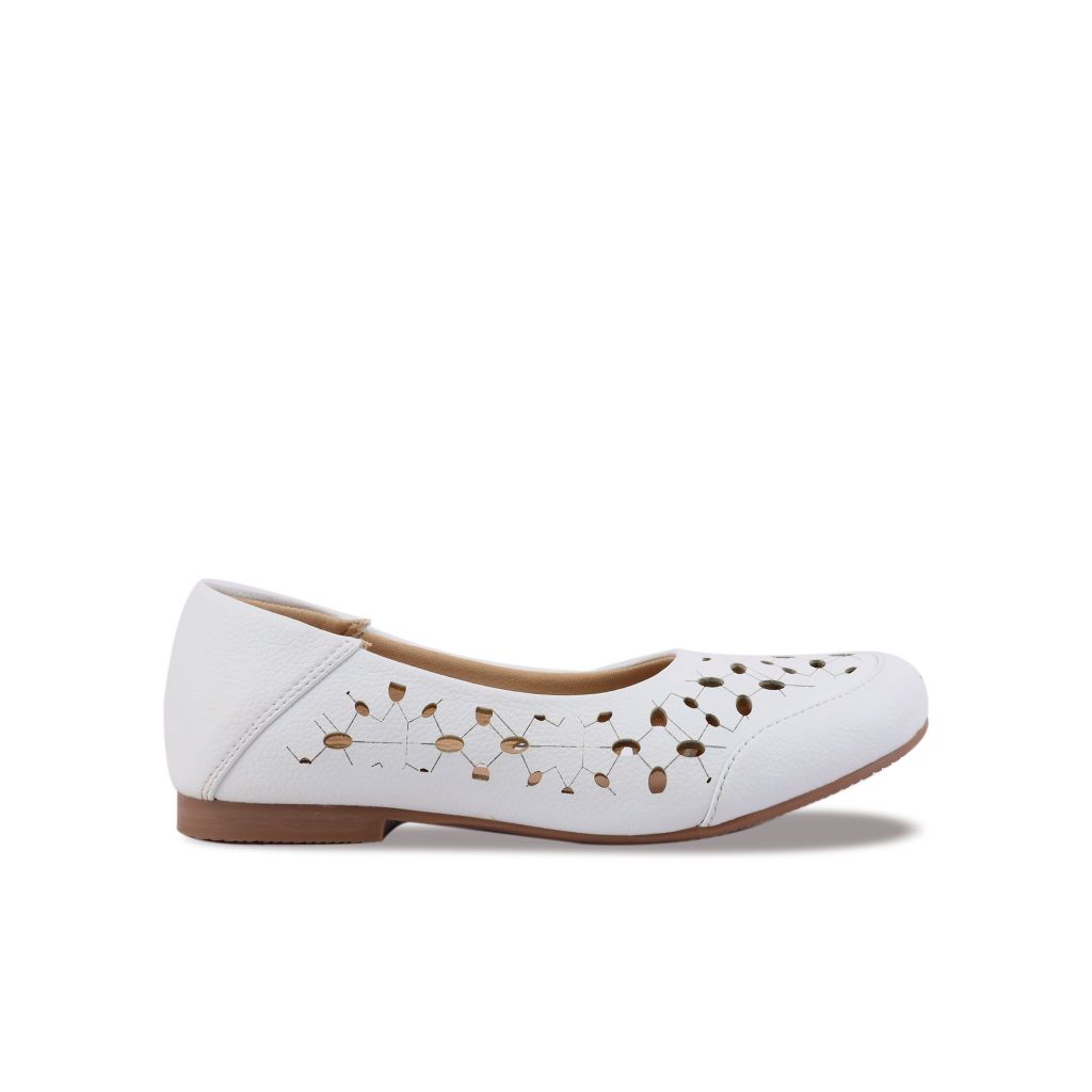 Giày Búp Bê Hạnh Dung Mũi Tròn Đục Lỗ HD29130AY