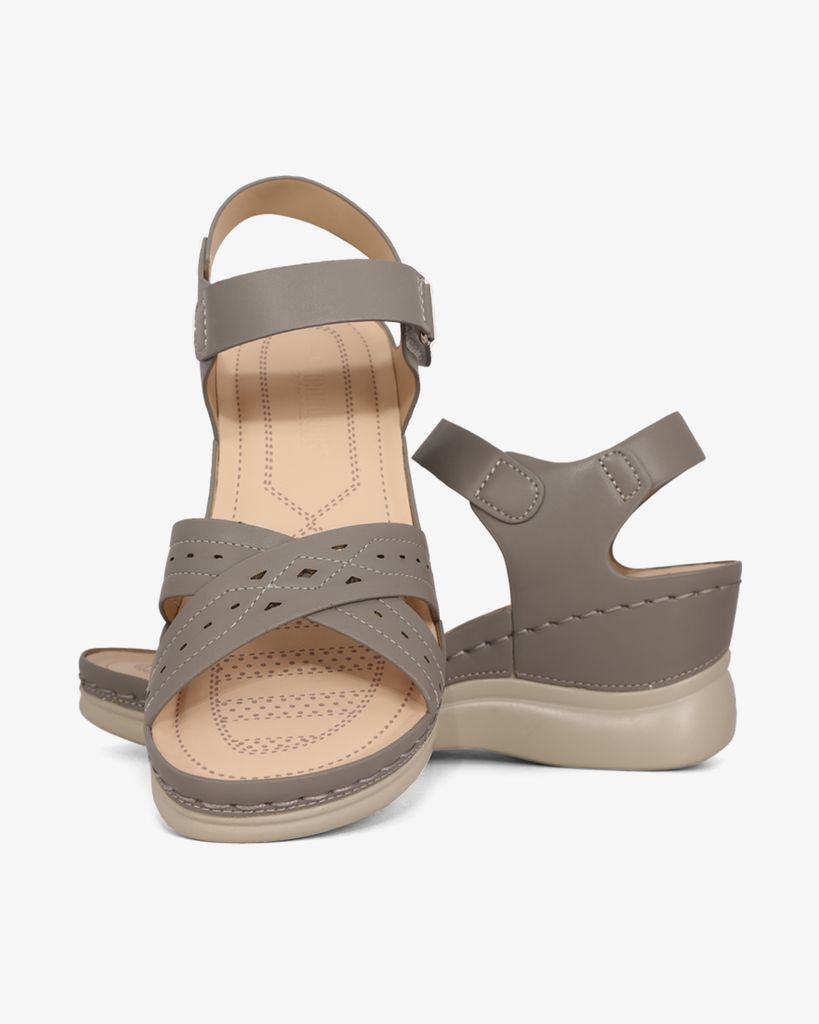 Sandal Đế Xuồng Hạnh Dung Quai Chéo Laser  HD0309AC