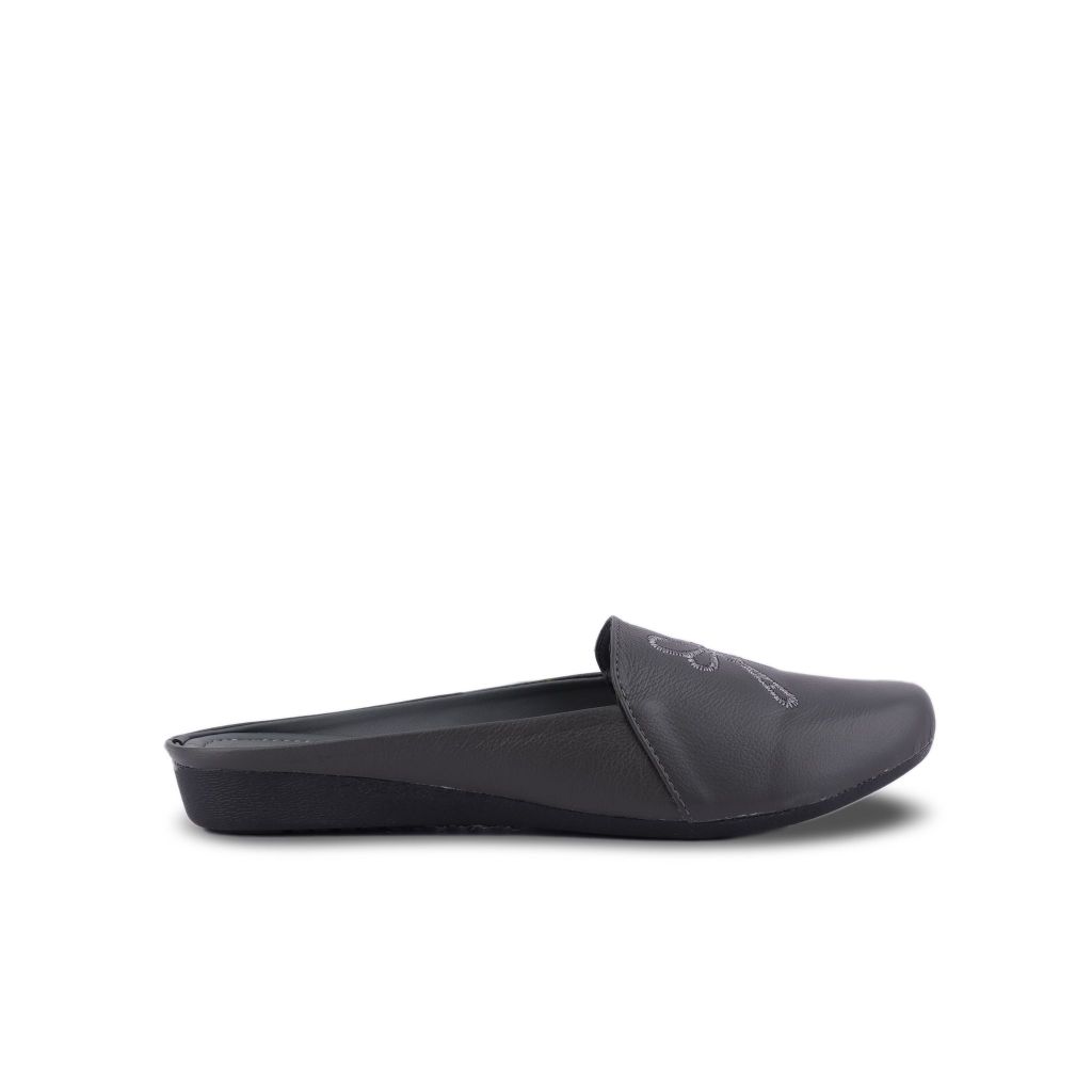 Dép Bít Mũi Hạnh Dung Thêu Chuồn Chuồn HD04786AD