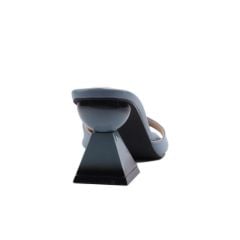 Dép Cao Gót Hạnh Dung Bản Ngang Gót Vuông Cách Điệu HD02147AB