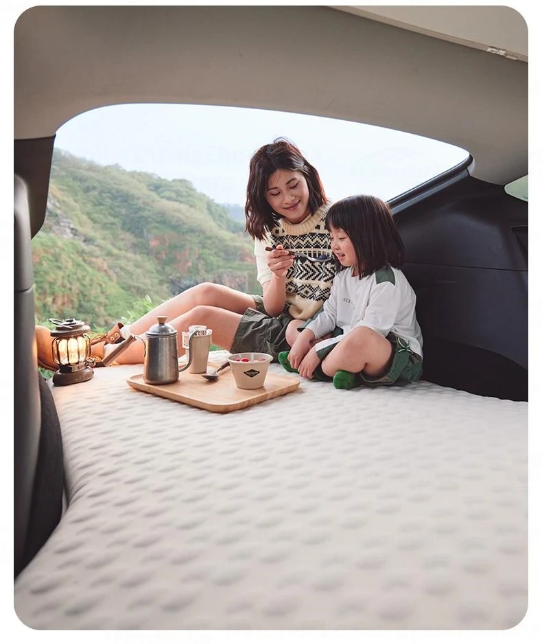 Đệm tự phồng Naturehike CNK2450WS010 dành cho xe hơi