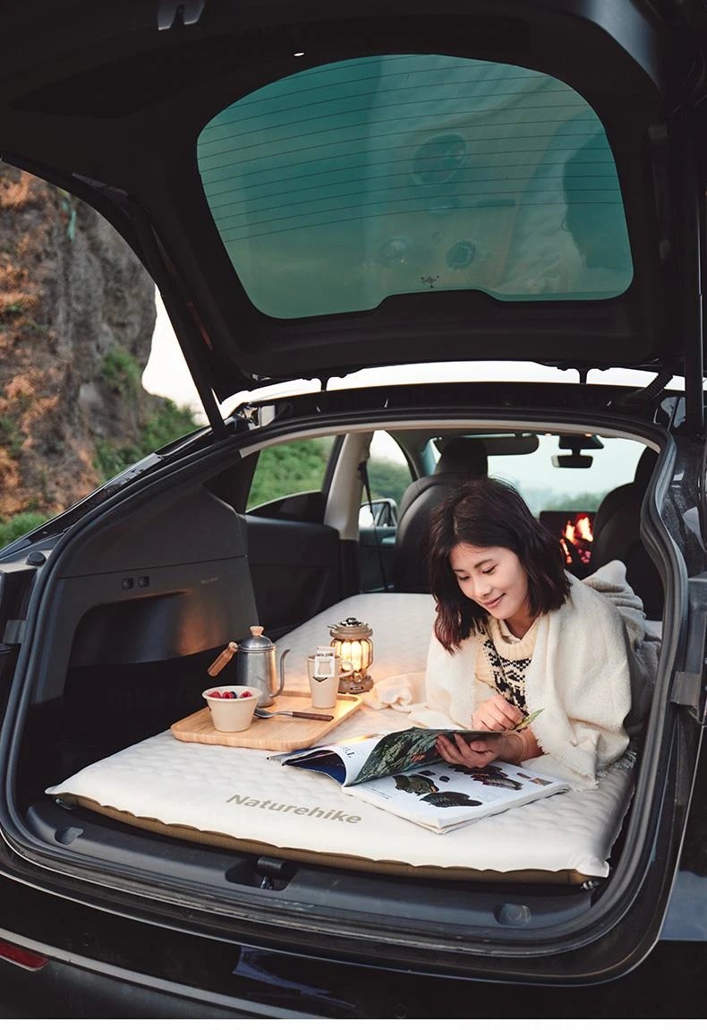 Đệm tự phồng Naturehike CNK2450WS010 dành cho xe hơi