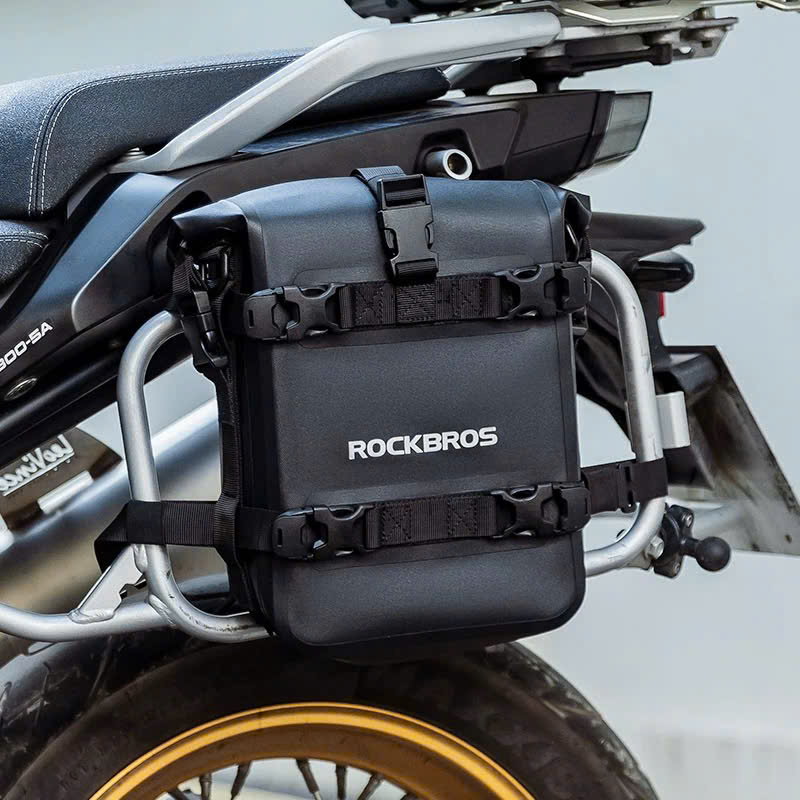 Túi mang đồ trên Moto Rockbros AS-095