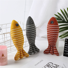 Đồ Chơi Hình Cá Nhồi Catnip 21*9.5cm