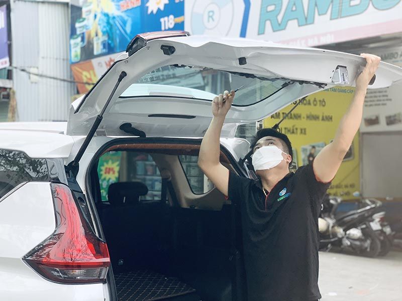 Độ cốp điện ô tô uy tín cho xe Mitsubishi Xpander