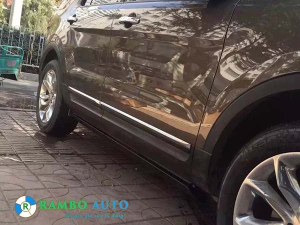 Bậc điện lên xuống Ford Explorer