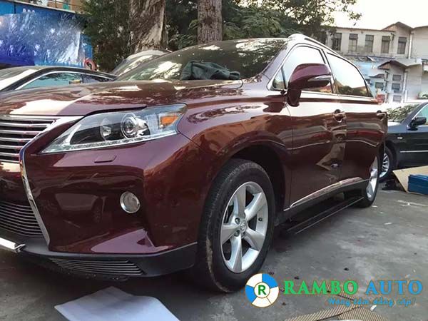 Bậc điện lên xuống Lexus RX