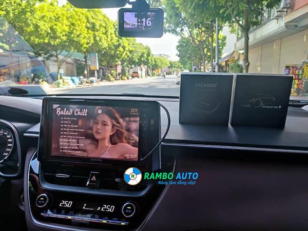 Lắp Box Android Xe Toyota Cross - Biến Màn Zin thành Màn Hình Android