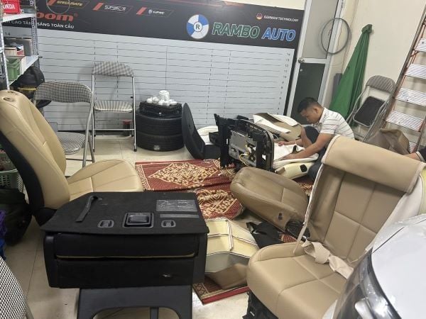 Bọc ghế da xe Kia Sedona đẹp tại Hà Nội