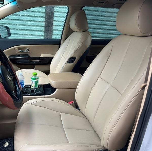 Bọc ghế da xe Kia Sedona đẹp tại Hà Nội