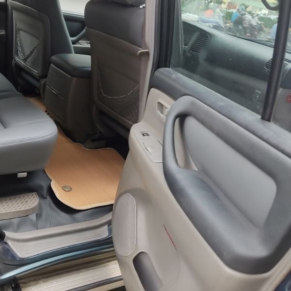 Bọc ghế da xe Land Cruiser Prado
