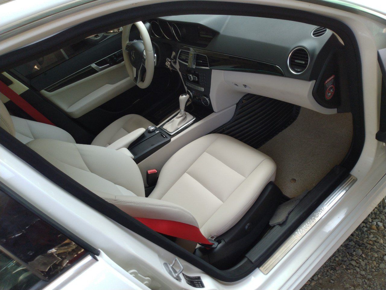 Bọc ghế da cao cấp cho Mercedes C300