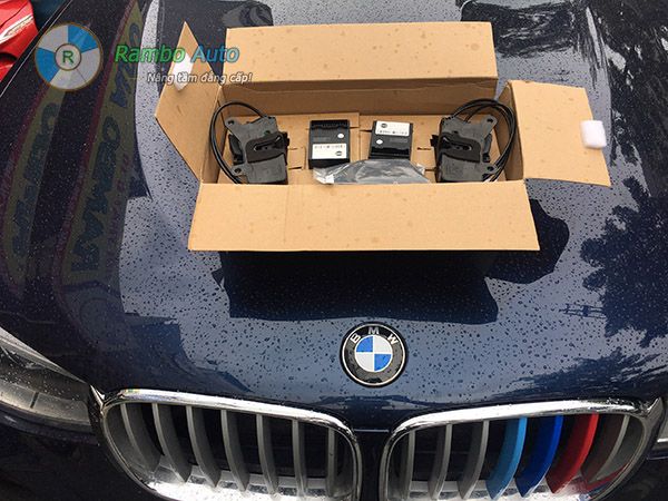 Cửa Hít Jootoon Xe BMW