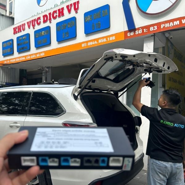Cốp điện tự động xe Toyota Highlander
