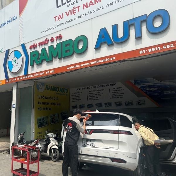 Giá dán kính chống nóng Llumar cho xe Vinfas mới nhất 2024