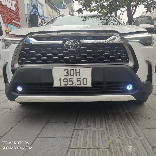 Đèn gầm tăng sáng xe Toyota Cross