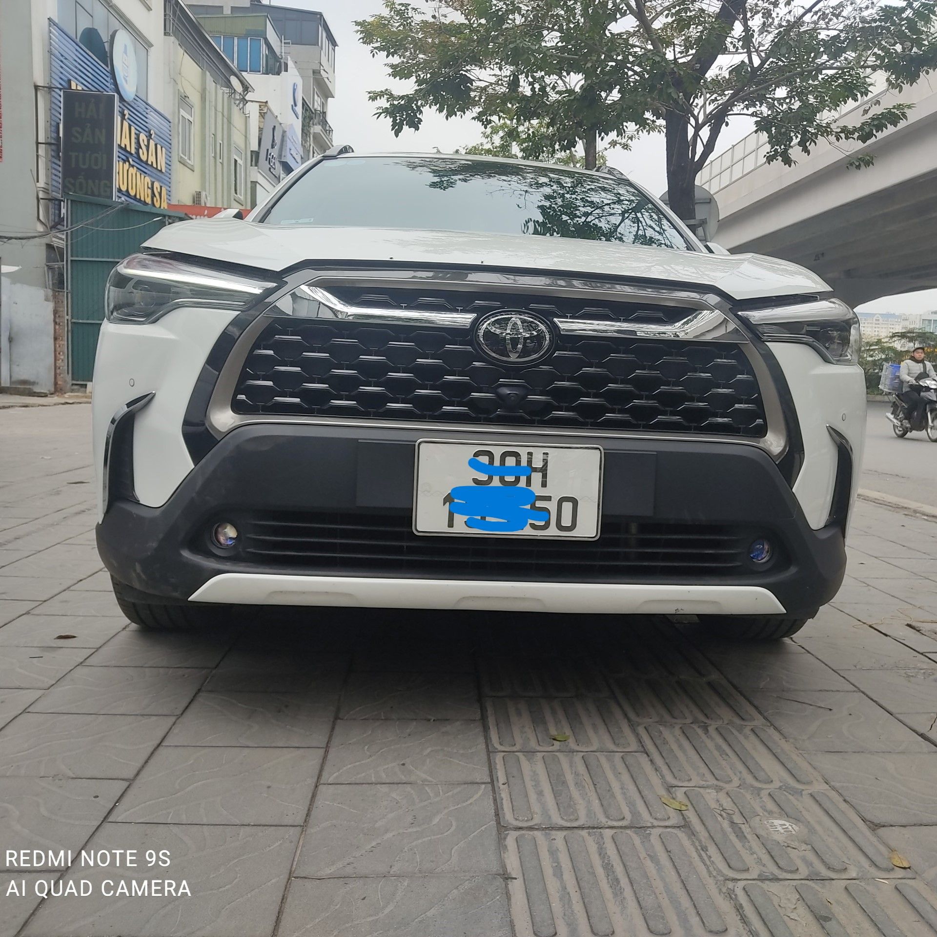 Đèn gầm tăng sáng xe Toyota Cross