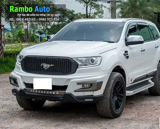 Độ body kit Ford Explorer 2016