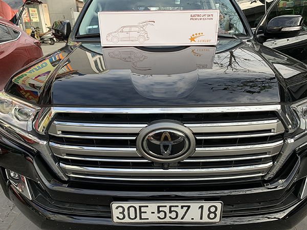 Độ Cốp Điện Luxury Xe Landcruiser V8