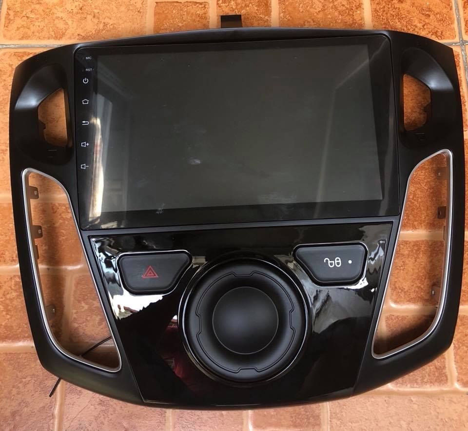 Màn hình Androi CARPAD lắp theo xe FORD FOCUS 2018