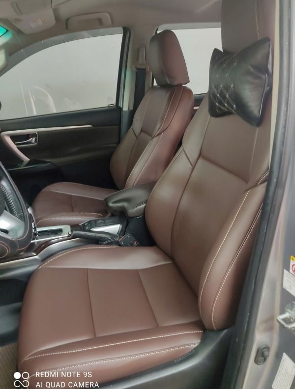 Bọc ghế da xe Fortuner