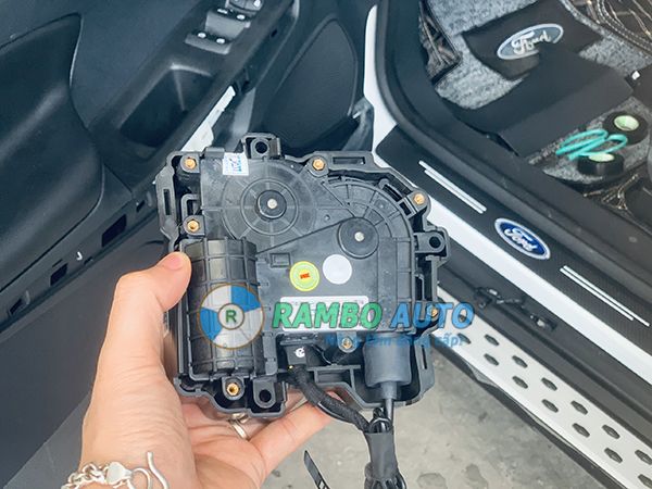 Độ Cửa Hít Scar Xe Ford Ecosport Uy Tín Tại Hà Nội