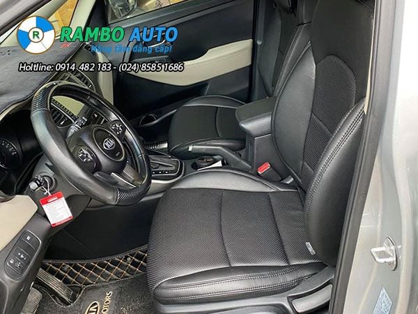 Bọc ghế da xe Kia Rondo