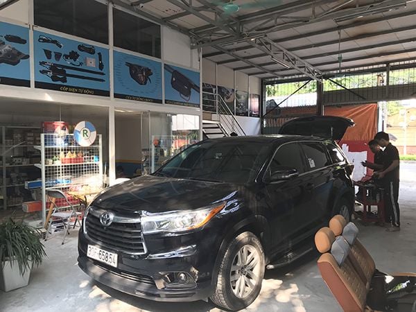 Cốp điện tự động xe Toyota Highlander