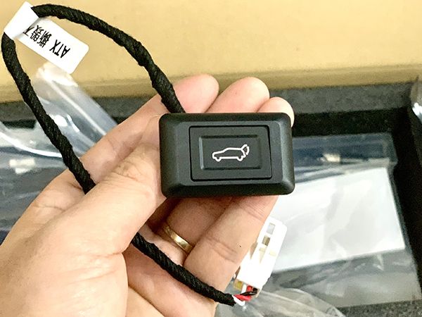 Độ Cốp Điện Range Rover 2010+