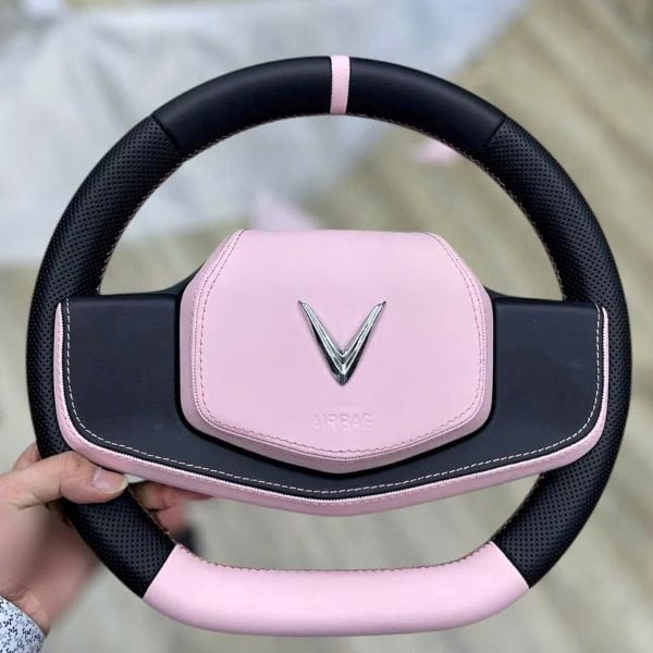 Khâu da vô lăng cho xe VF3 - Rambo Auto