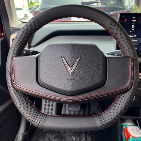 Khâu da vô lăng cho xe VF3 - Rambo Auto