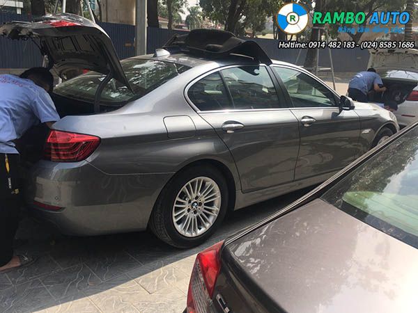 Độ cốp điện xe BMW 520i