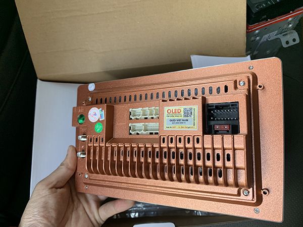 Màn hình Android Oled C2 xe Kia Morning 2019