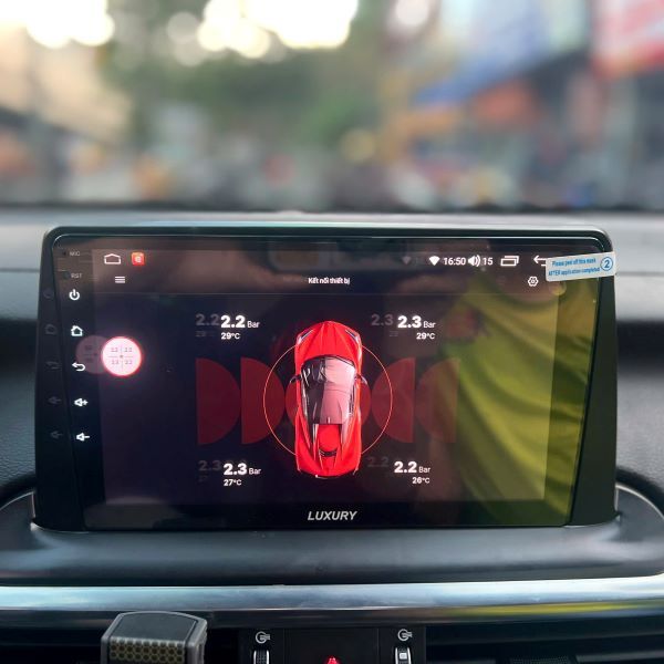 Màn hình Kia Cerato 2024 liền camera 360 toàn cảnh