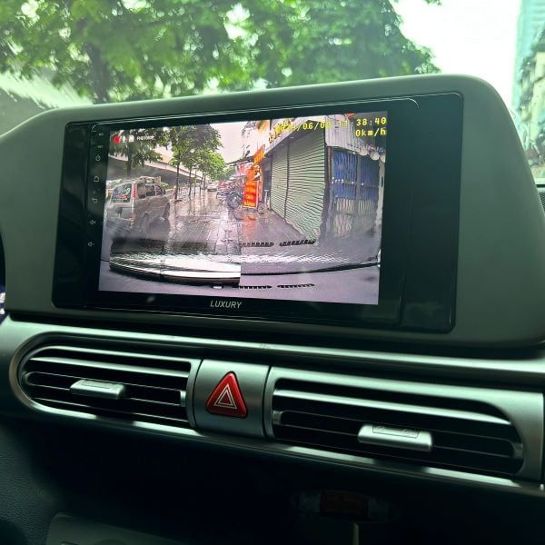 Màn hình android Luxury theo xe Hyundai stargazer