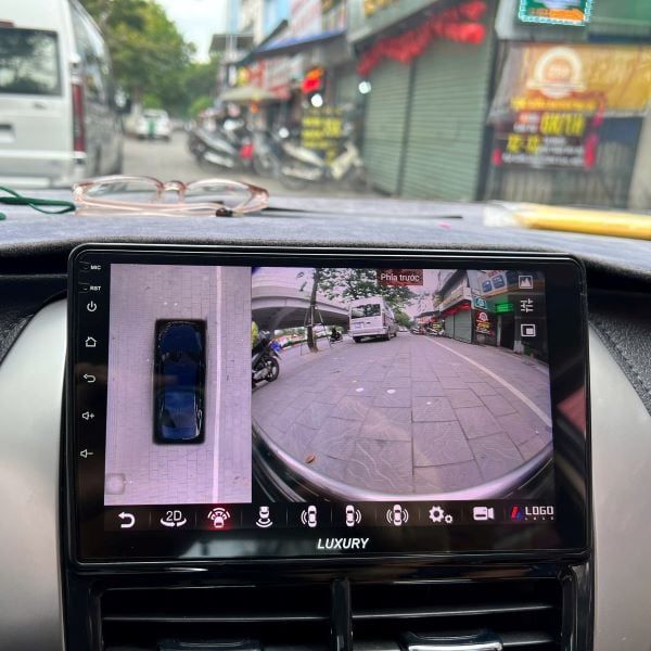 Màn hình android Qled xe Vios 2021