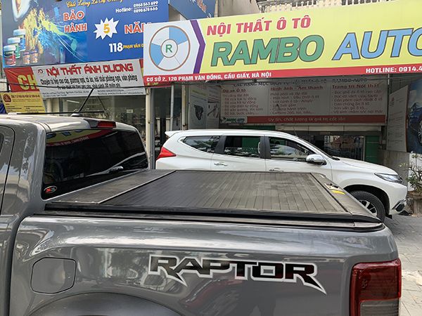 Nắp thùng cuộn Ford Ranger Raptor dạng kéo cơ