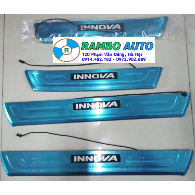 Nẹp bước chân xe Innova