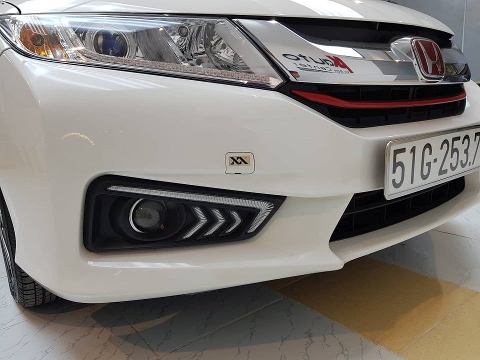 Ốp đèn sương mù xe Honda City 2018