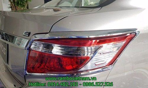 Ốp viền đèn xe Vios