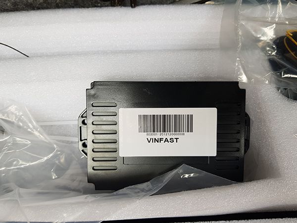 Độ cốp điện tự động xe Vinfast Lux A