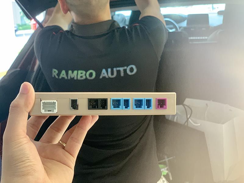 Độ cốp điện uy tín cho xe Peugeot 3008